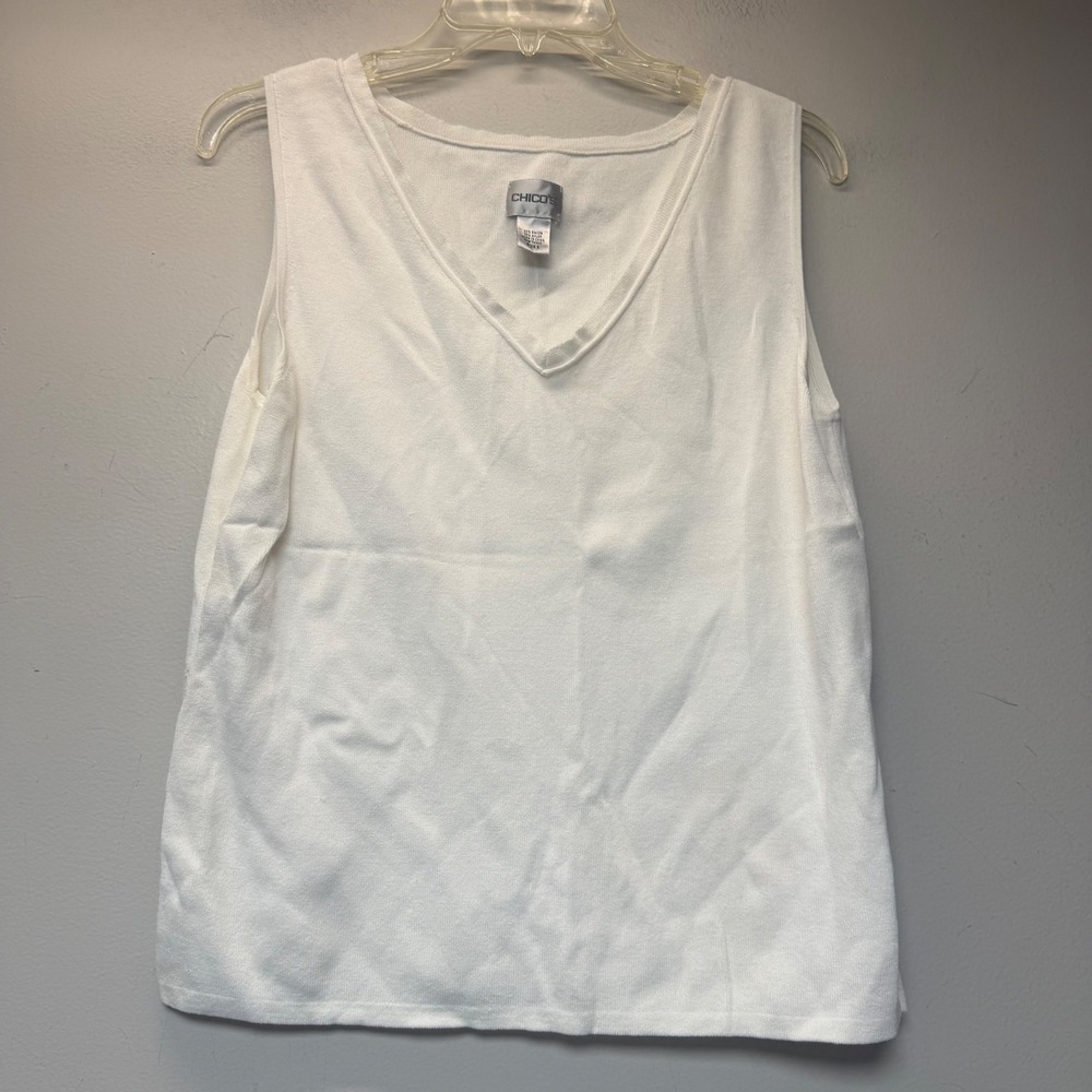 Chico's Knit Tank Top Women Size 2 White Excellent V-Neck Sleeveless Shell